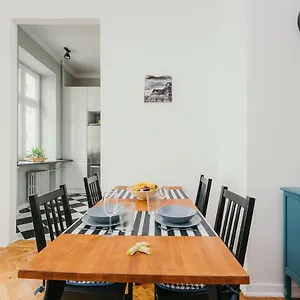 Apartment Oomph Elegant Warsaw